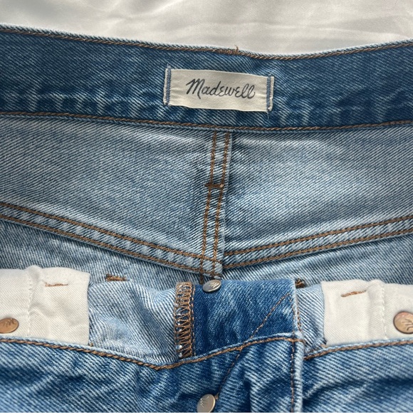 Madewell High-Rise Relaxed Denim Shorts, Size 29 - Picture 4 of 9